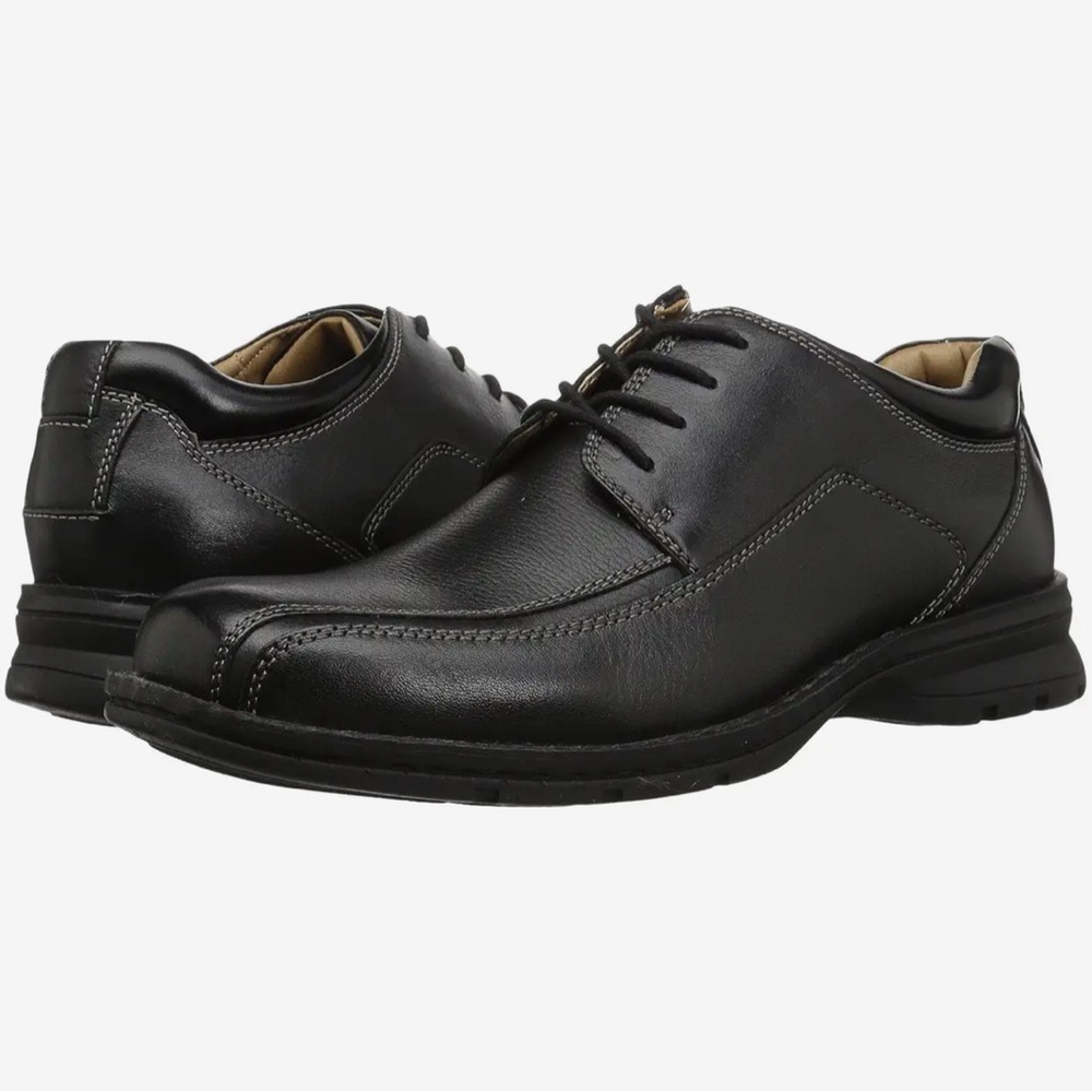 Dockers Black Leather Oxfords
